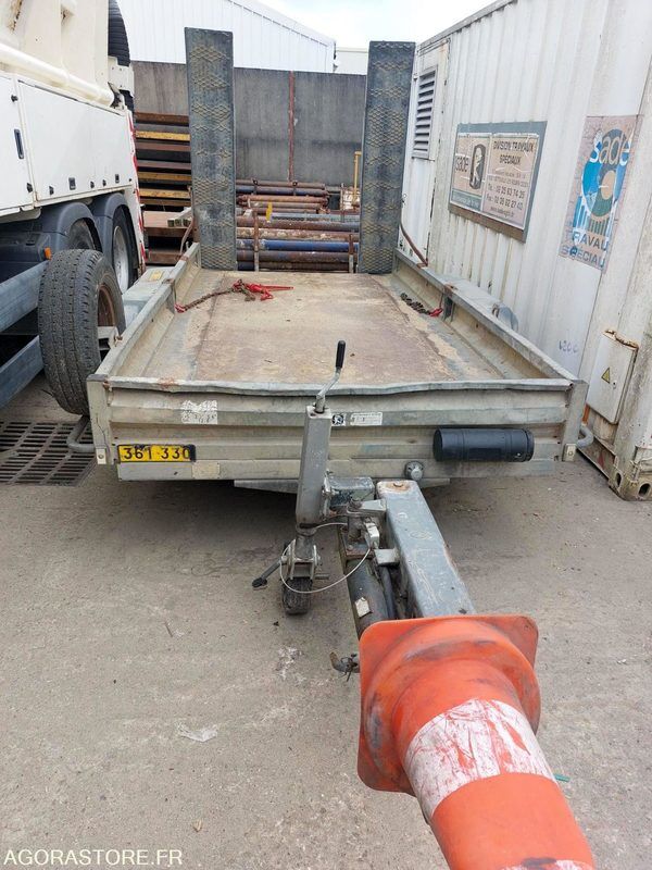 YSM TP350235 equipment trailer