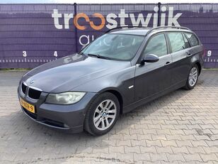 караван BMW 3-serie Touring 318i