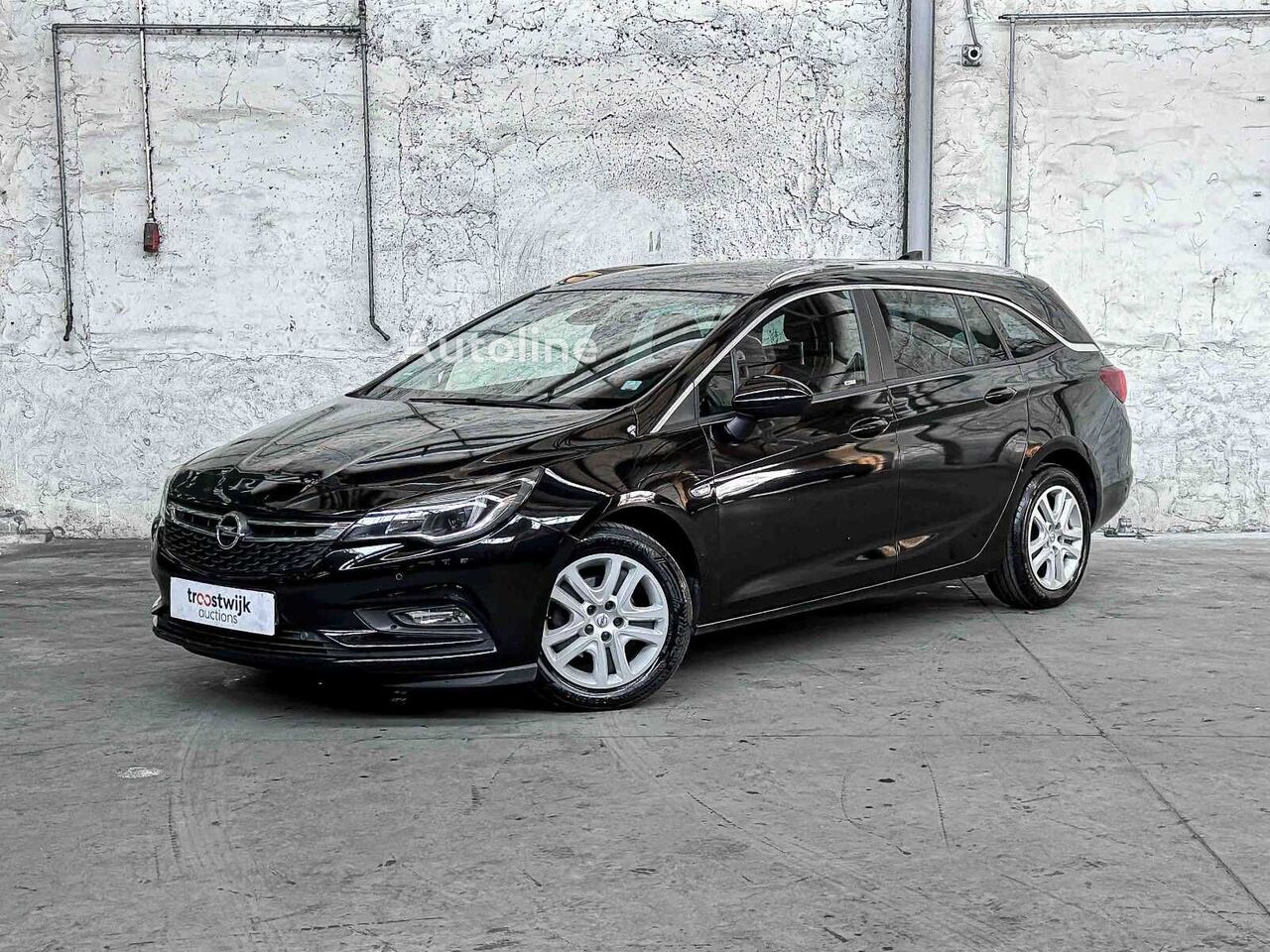 Купить универсала Opel Astra Sports Tourer | Autoline MD Универсал Opel Astra Sports Tourer - Autoline