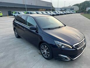 carrinha familiar Peugeot 308