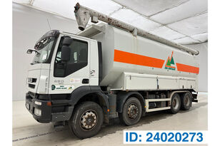 ciężarówka silos IVECO Eurotrakker 450