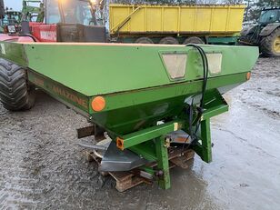 Distributeur d'engrais porté Amazone ZA-M à vendre - Image 4 | Agroline SN Distributeur d'engrais porté Amazone ZA-M | Image 4 - Agroline