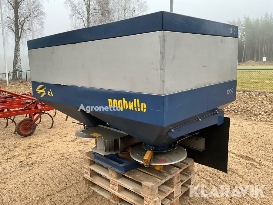 Bogballe EX 1300 mounted fertilizer spreader