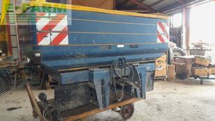 Bogballe m3w plus mounted fertilizer spreader