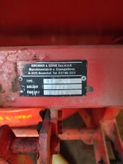 distributeur d'engrais port&eacute; Kirchner HS 500