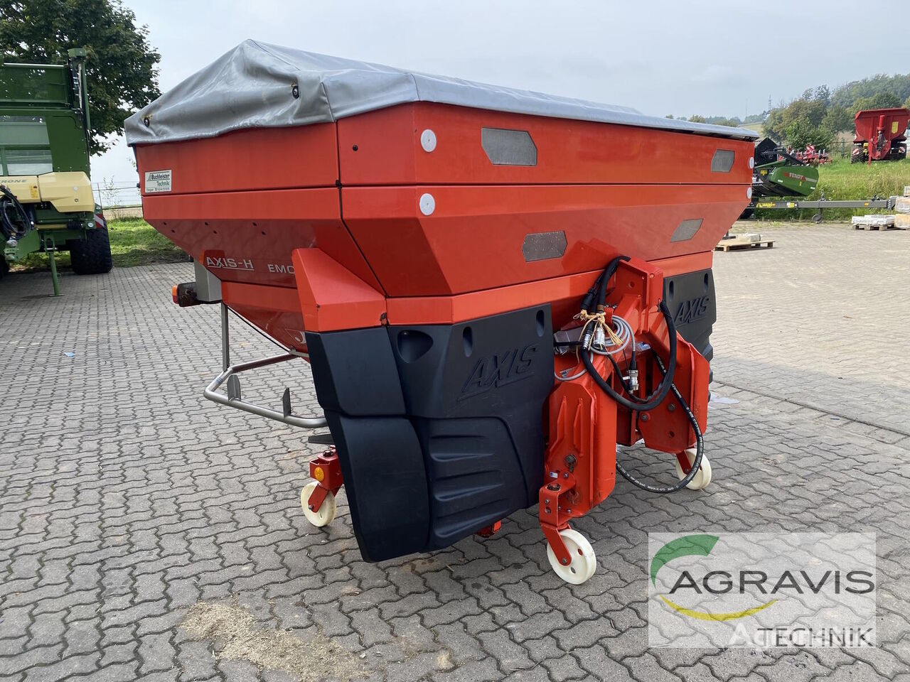 Rauch AXIS H-50.1 EMC+W mounted fertilizer spreader