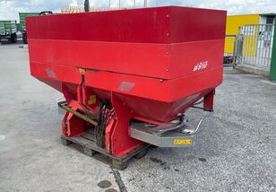 Rauch Alpha 1131 mounted fertilizer spreader