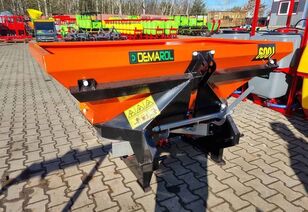 nowy rozsiewacz nawoz&oacute;w zawieszany Rozsiewacz dwutarczowy nawoz&oacute;w demarol