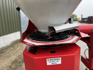 بيع ماكينة توزيع السماد المركبة على الجرارات Stocks Fan Jet Duo Slug Pelleters - صورة 9 | Agroline QA ماكينة توزيع السماد المركبة على الجرارات Stocks Fan Jet Duo Slug Pelleters | صورة 9 - Agroline