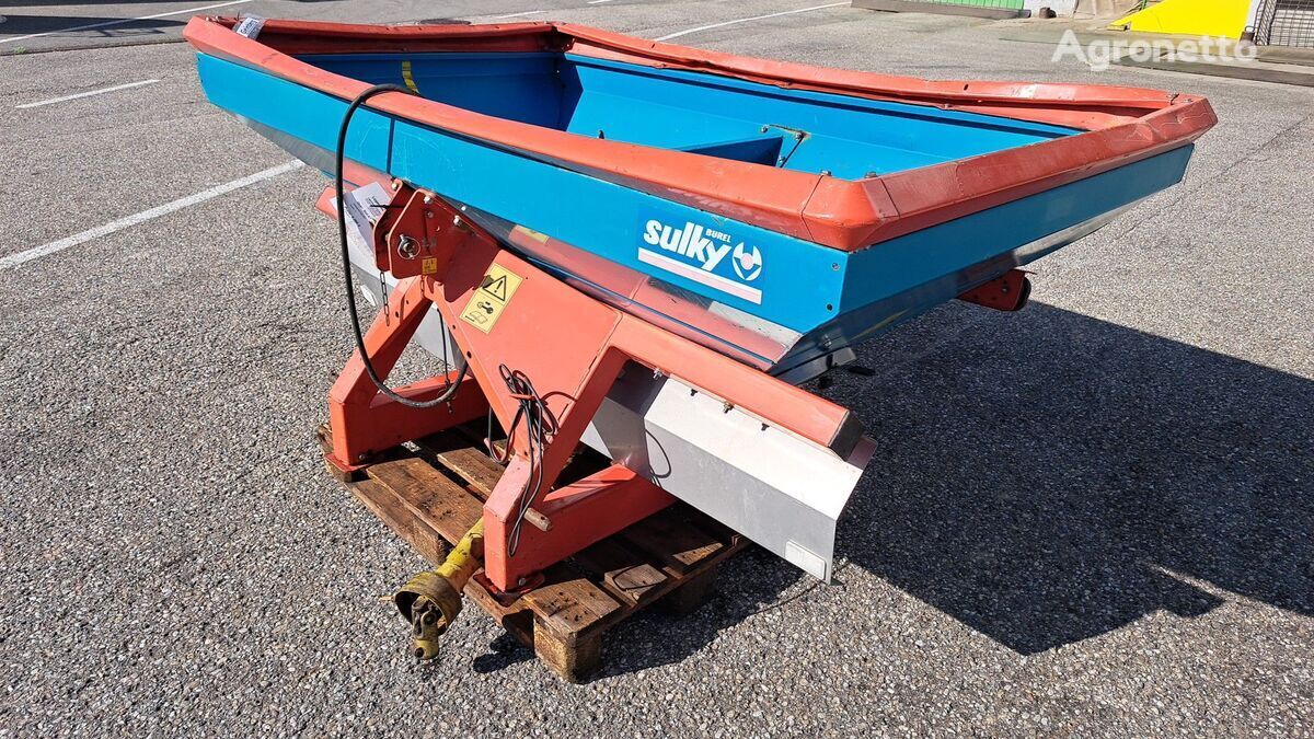 Sulky DPX mounted fertilizer spreader