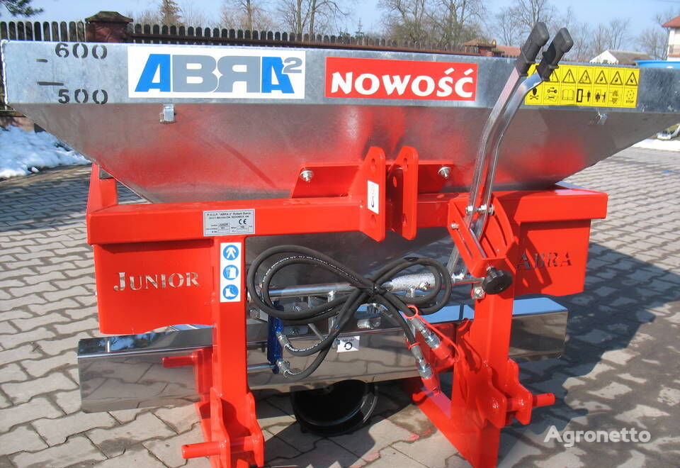 new UNIOR 2  mounted fertilizer spreader