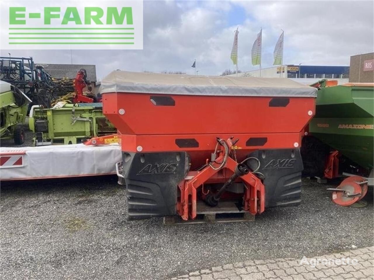 axis 30.1 w mounted fertilizer spreader