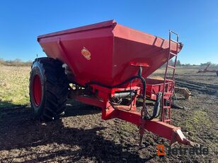 разбрасыватель удобрений прицепной Bredal sandudl&aelig;gger/ Bredal sand paver