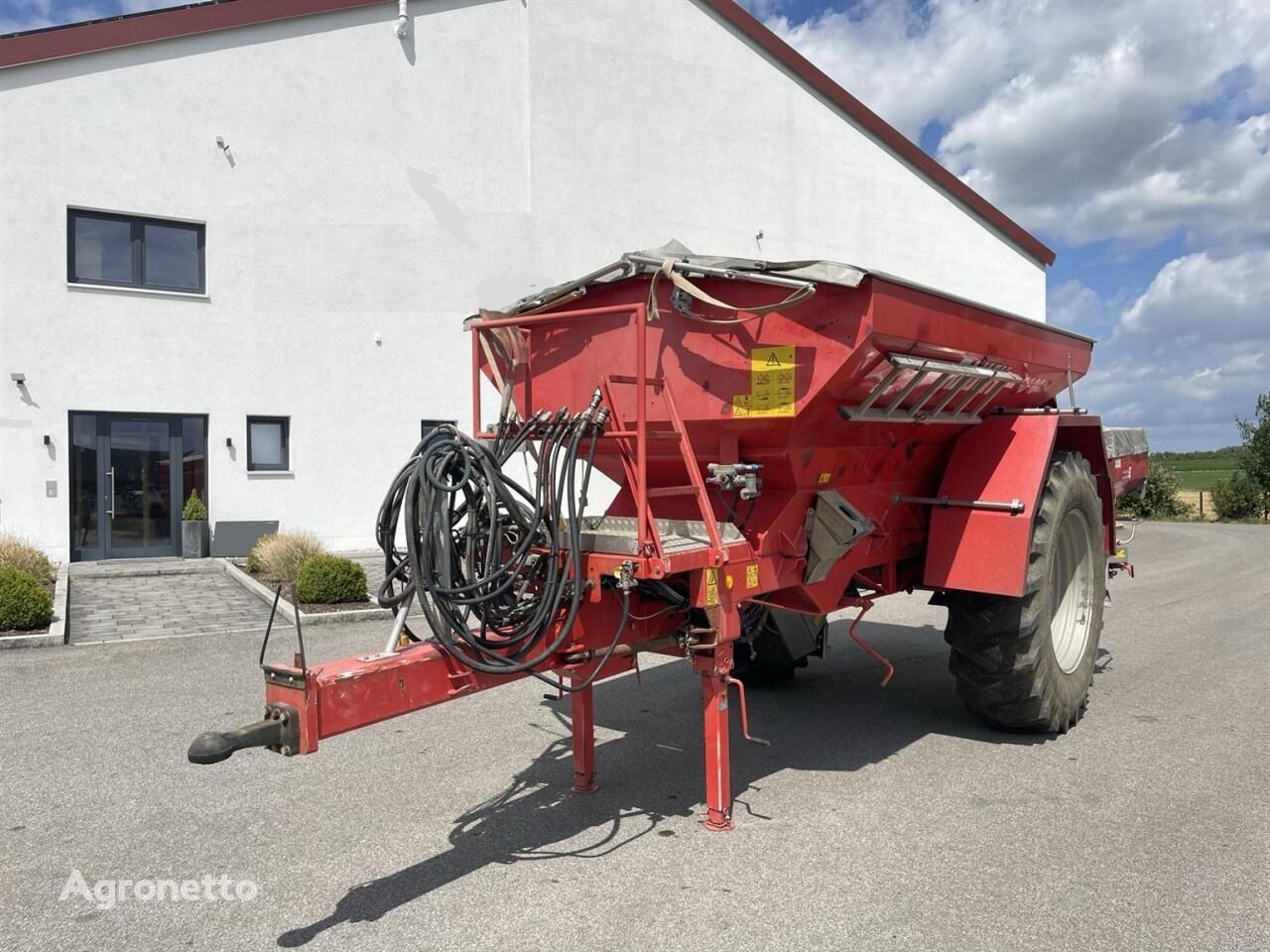 Rauch TWS 5000 + Axera H-EMC trailed fertilizer spreader