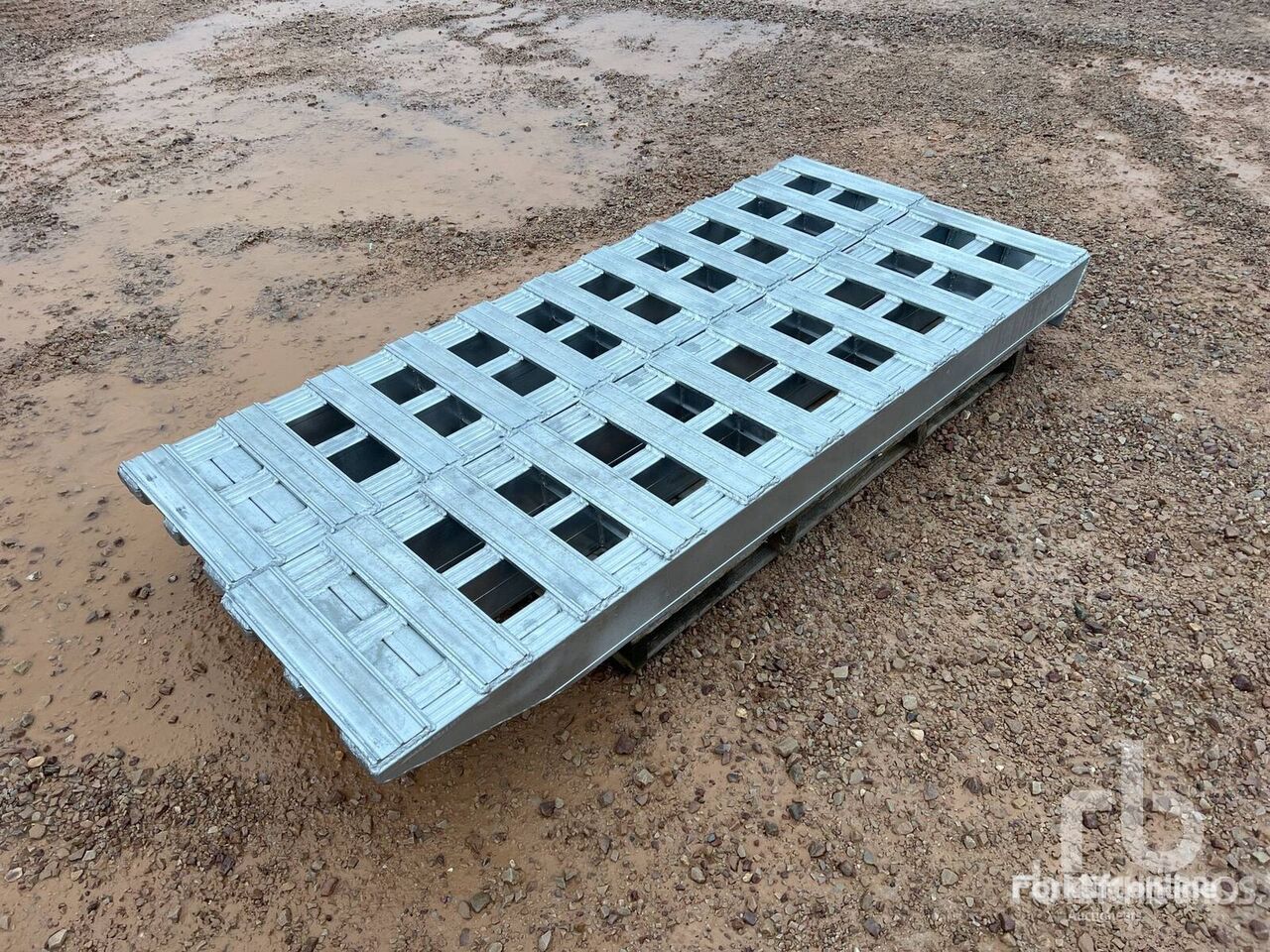 new 20 Ton Aluminum Loading Ramps ( fixed ramp