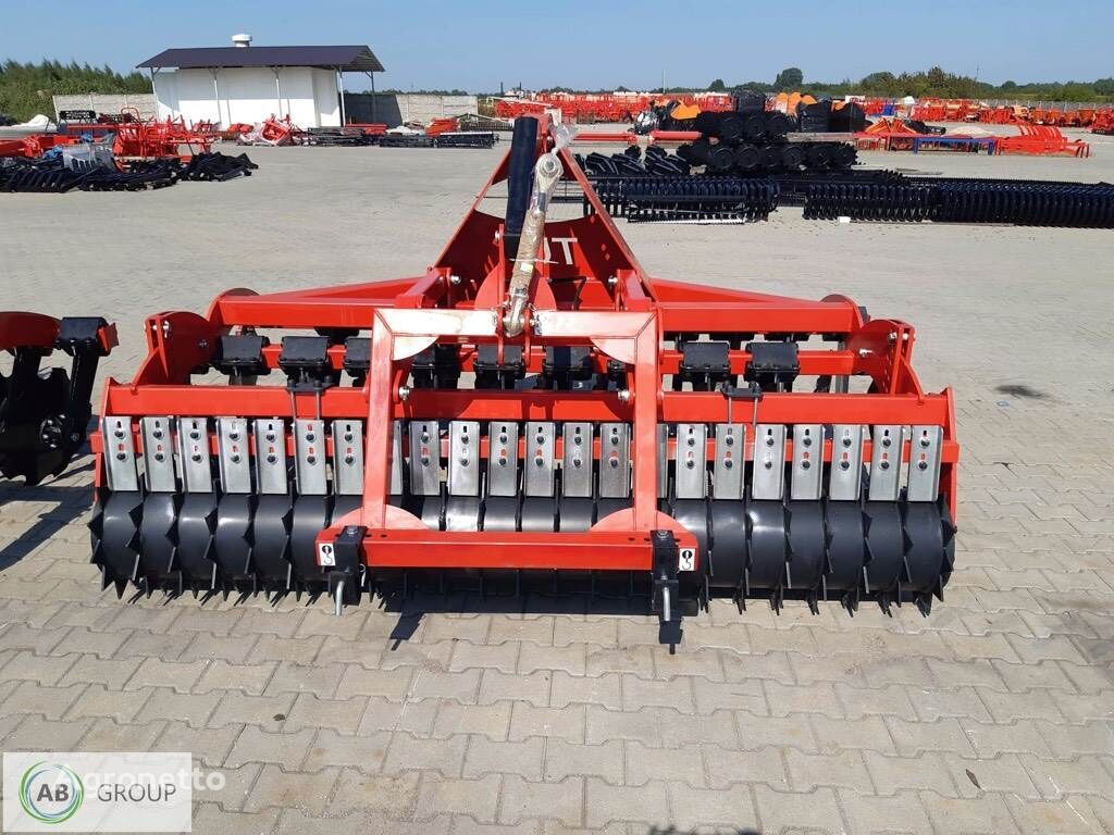 Dexwal brona talerzowa TUR 2,7 m z hydropakiem flame weeder