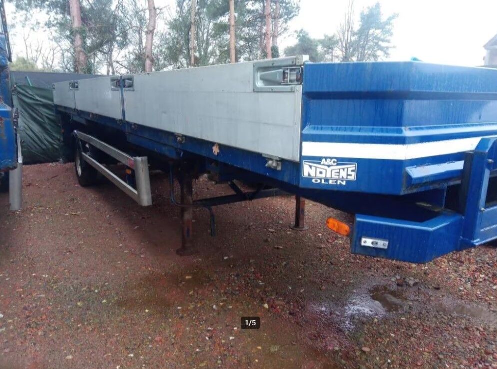 Noyens Platós félpótkocsi flatbed semi-trailer