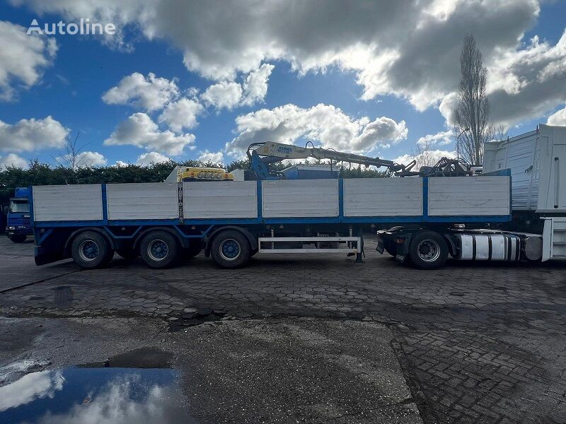 Pacton flatbed semi-trailer