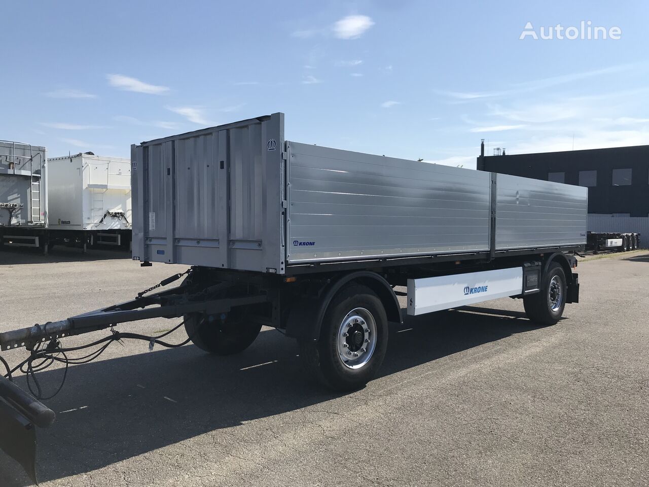 Krone ÉPÍTŐIPARI BPW TÁRCSAFÉK LÉGRUGÓ flatbed trailer