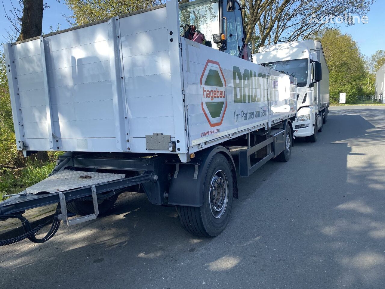 new Schwarzmüller Baustoffpritsche flatbed trailer