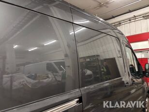 Camião de caixa aberta < 3.5t Ford Transit a venda - Imagem 33 | Autoline PT Camião de caixa aberta < 3.5t Ford Transit | Imagem 33 - Autoline