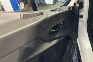 Prodaja Ford Transit kamiona s ravnom platformom < 3.5t - Slika 6 | Autoline RS Ford Transit kamion s ravnom platformom < 3.5t | Slika 6 - Autoline