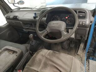 Isuzu ELF fladvogn lastbil < 3.5t