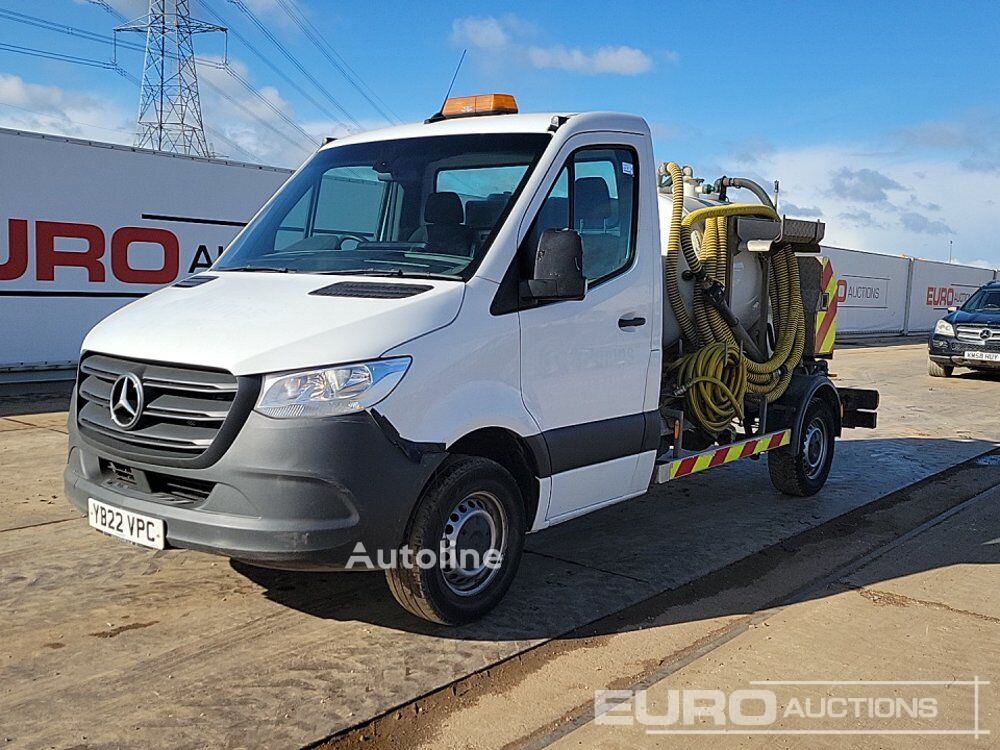 Mercedes-Benz Sprinter 315 flatbed truck < 3.5t - Autoline