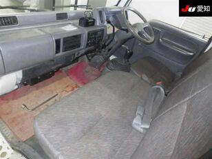 камион со рамна платформа < 3.5т Nissan ATLAS