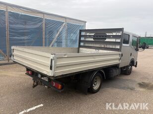 شاحنة مسطحة < 3.5طن Nissan NT 400 Cabstar