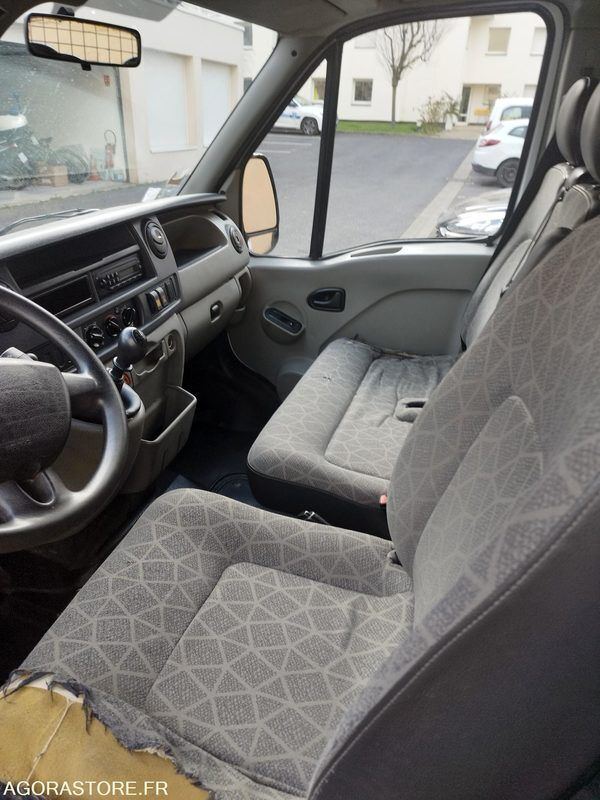 2009 Renault Master-47730223