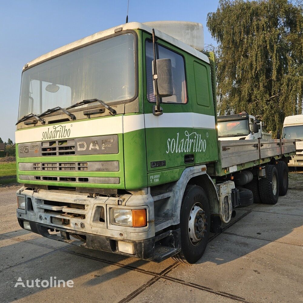 бортовой грузовик DAF 95.350