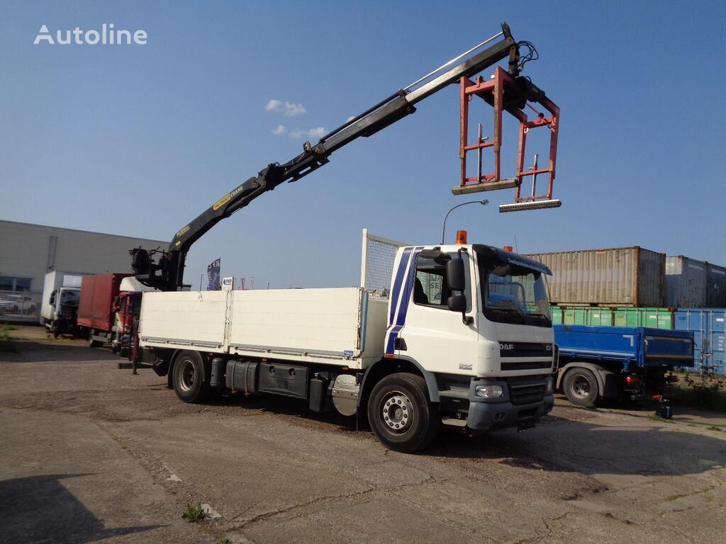 camion plateau DAF AE 75/360 Palfinger 12001L Flatbed + Crane