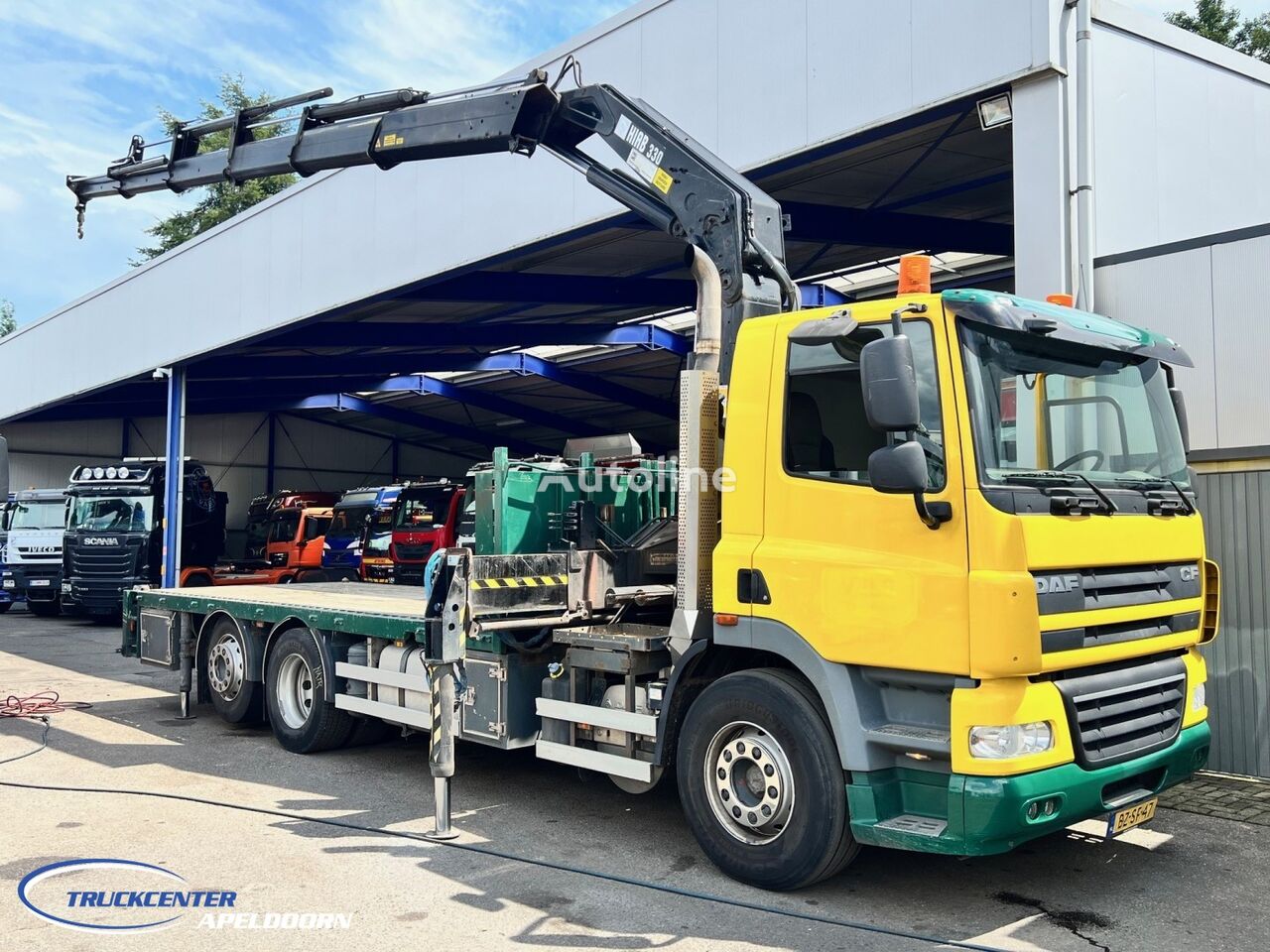 DAF CF 85.410 EEV, Hiab 330-K5 flatbed truck