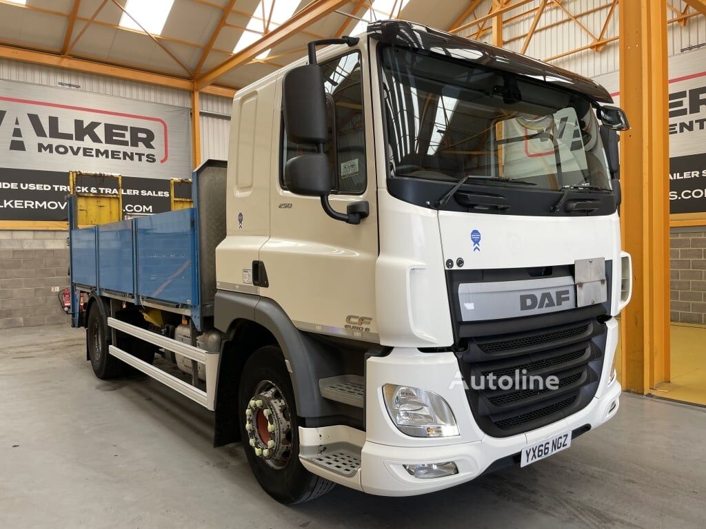Camion plateau DAF CF250 à vendre | Autoline CI Camion plateau DAF CF250 - Autoline