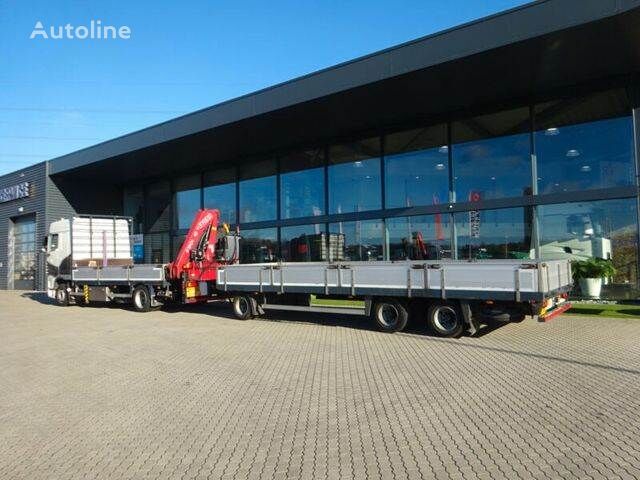 DAF XF 105.410 4x2 FASSI F 190 Trailer camión caja abierta