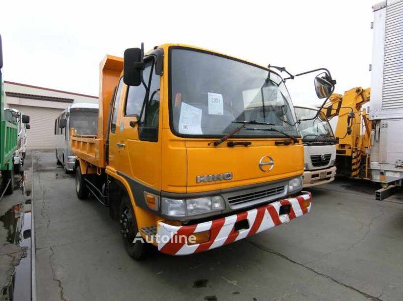 camion plateau Hino KC-FD2JDBA