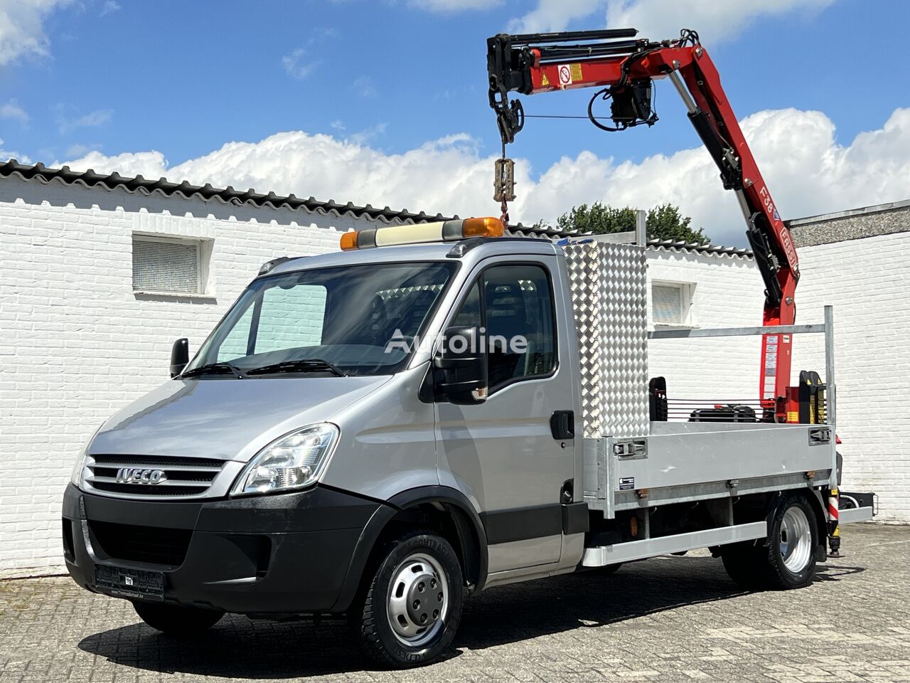 camião de caixa aberta IVECO Daily 40C15