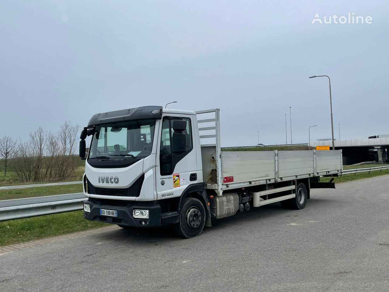 IVECO EUROCARGO 4x2 ML120EL22P Platform Truck platós teherautó