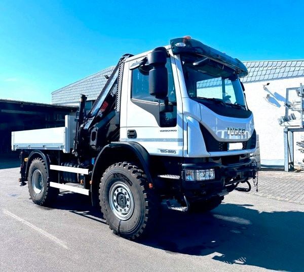 camion pianale IVECO ML 150E28WS-E3 nuovo