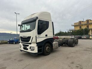 IVECO Stralis 260S42 fladvogn lastbil