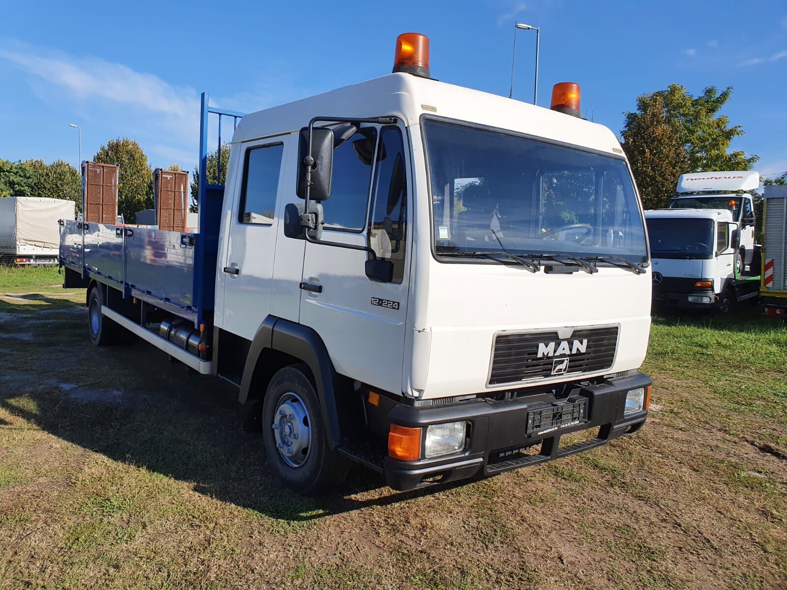 MAN 12.224 - Doka trailer camión caja abierta - Autoline