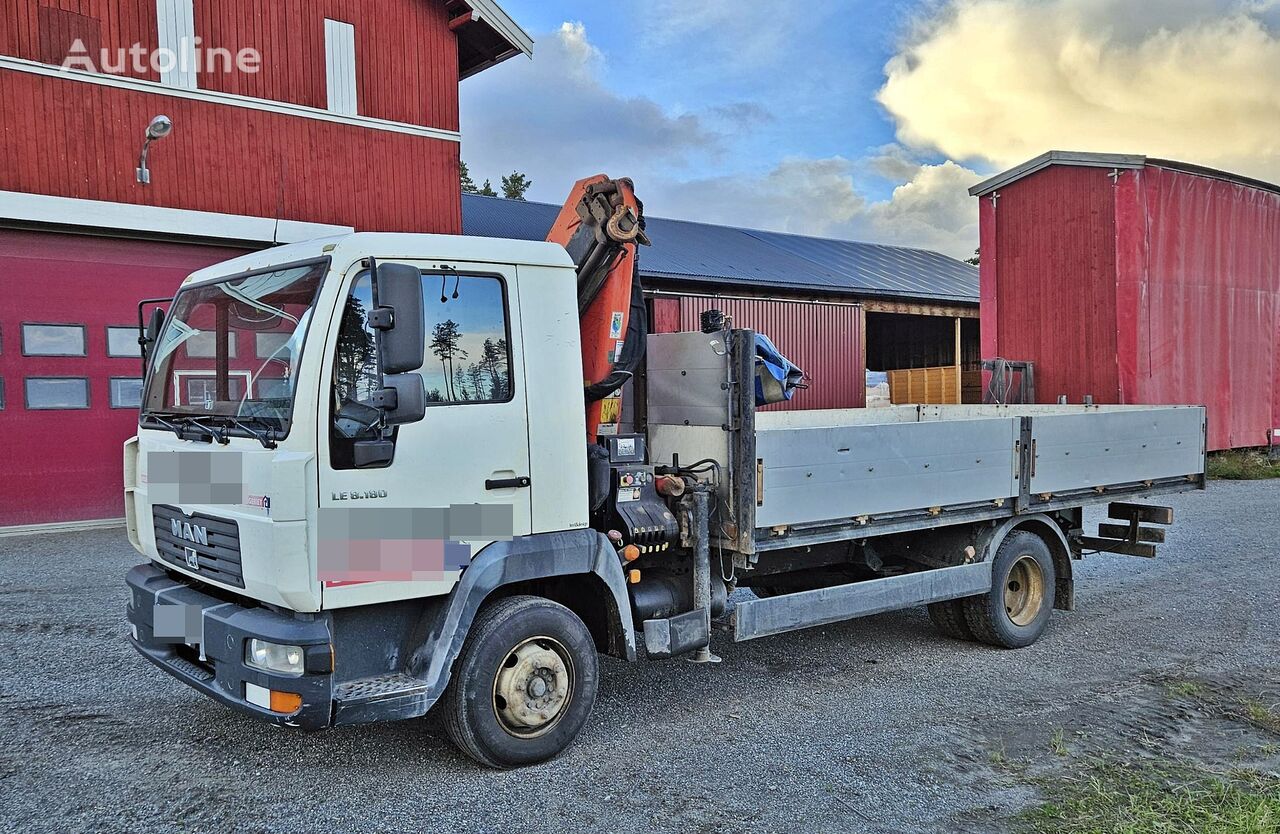 MAN LE 8.180 *crane PALFINGER 7001 *FULL STEEL *MANUAL *PLATFORM 4.8 flatbed truck