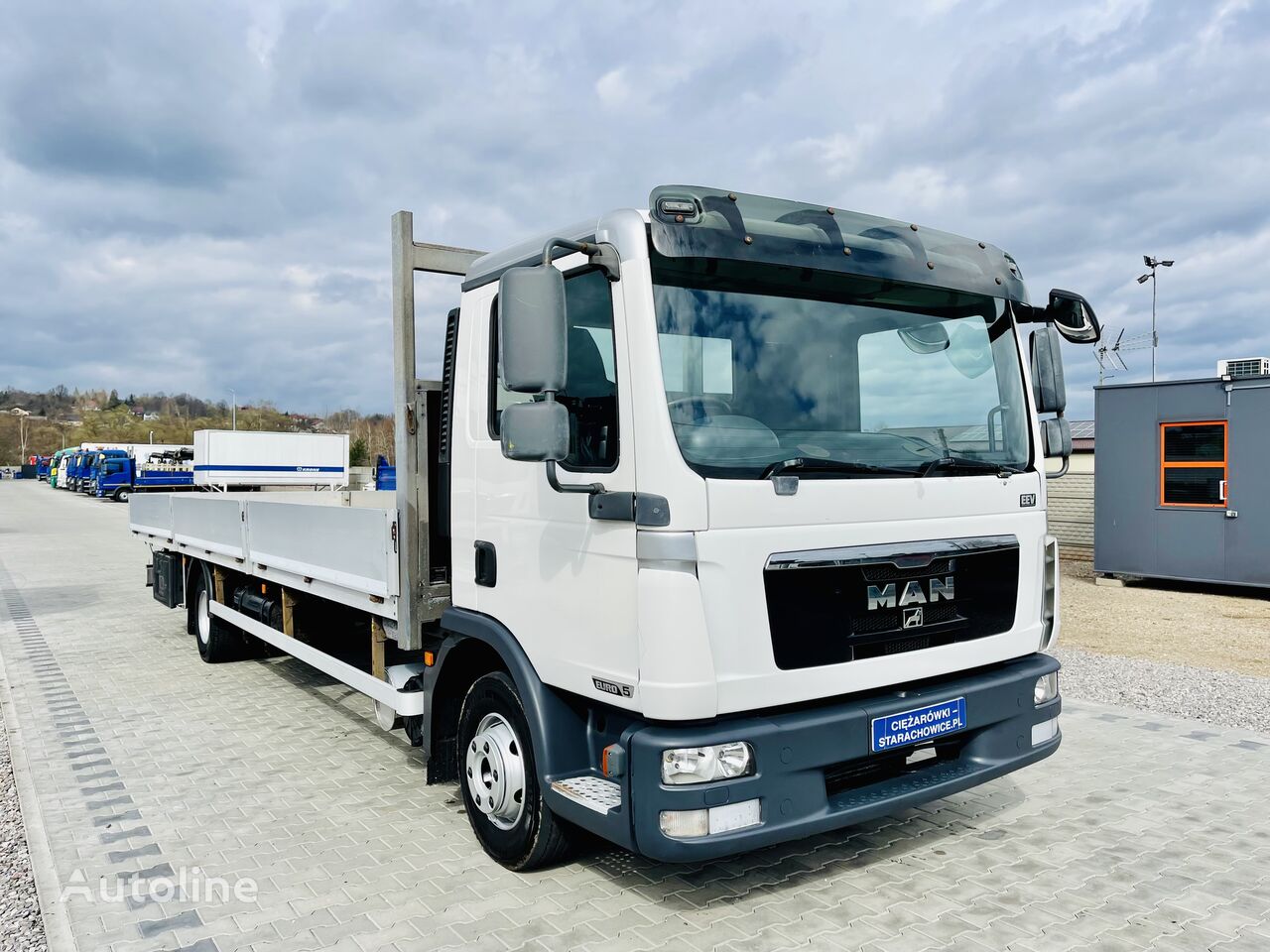 MAN TGL 12.250 flatbed truck