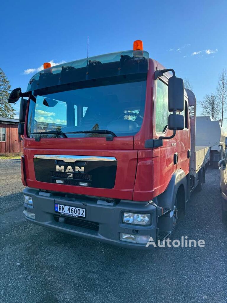 MAN TGL 8.220 flatbed truck