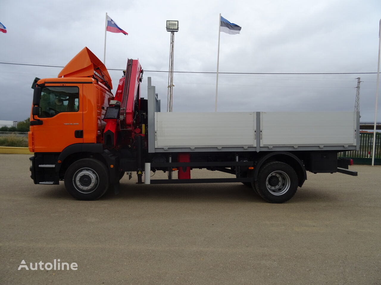 dropside camion MAN TGM 18 290