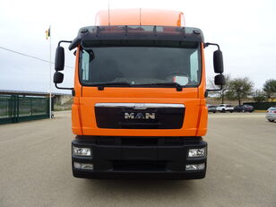 MAN TGM 18 290 flatbed truck