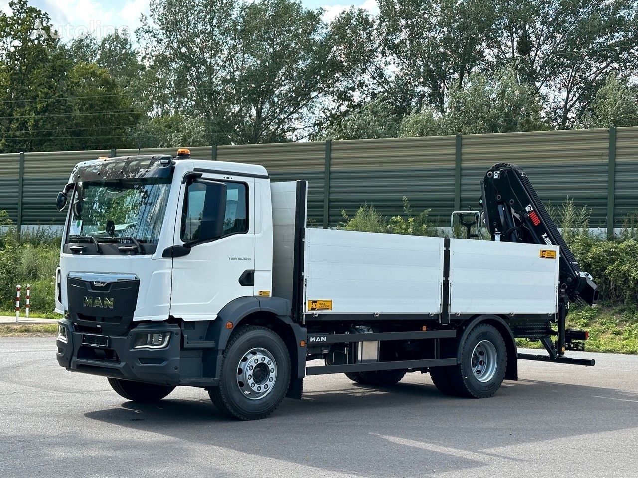 new MAN TGM 18.320  flatbed truck