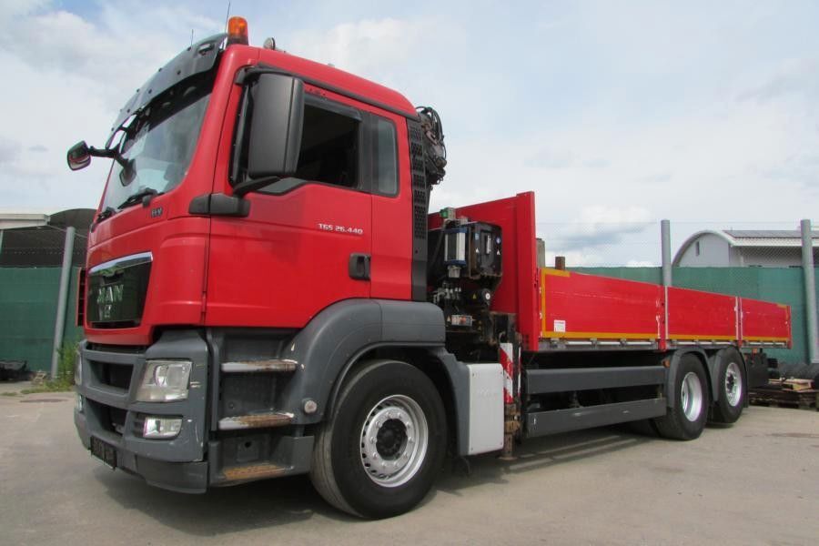 MAN TGS 26.440  flatbed truck