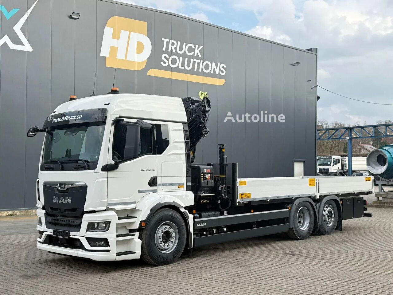 MAN TGS 26.520 MAN TGS 26.520 LL 6x2 Hiab 228-6 Kran camión caja abierta nuevo - Autoline